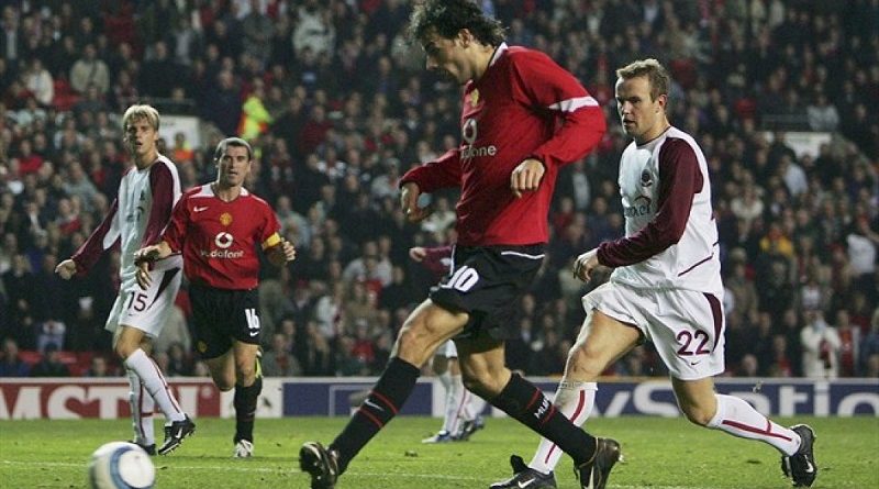 Манчестер Юнайтед 2001/02 — сезон, когда до финала не хватило одного удара