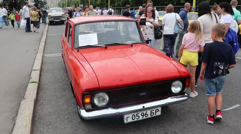 Советские автомобили на дорогах СНГ: ездят ли ещё на Москвичах, Волгах и Запорожцах?