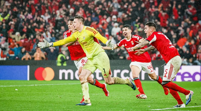 Лига Чемпионов 8-й тур. Триумф Бенфики Моуринью