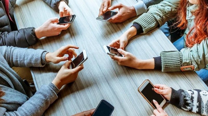 Как появляется зависимость от социальных сетей