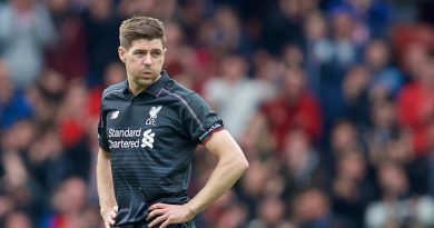 Джеррард — номер один? Каррагер составил рейтинг лучших полузащитников в истории АПЛ